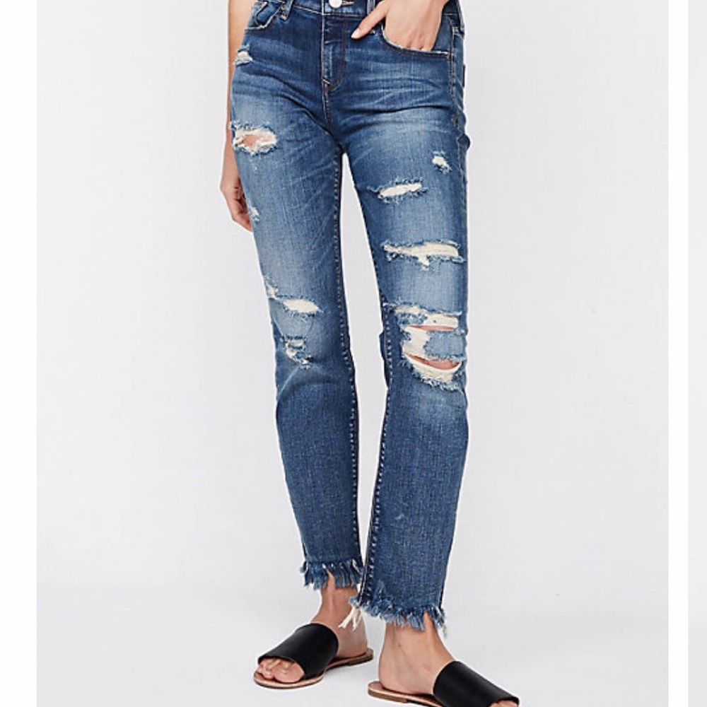 ๐NWT EXPRESS RIPPED STRAIGHT MID RISE๐ - Picture 3 of 8